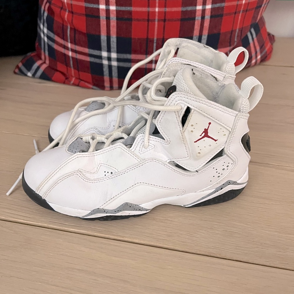 Nike Jordan’s size 2